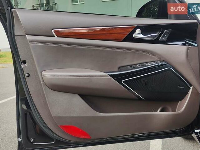 Киа K7 2017 в Виннице на Automoto.ua Черный Киа K7, объемом двигателя 2.2 л и пробегом 178 тыс. км за 19999 $, фото 12 на Automoto.ua