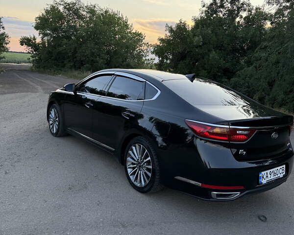 Чорний Кіа K7, об'ємом двигуна 2.2 л та пробігом 155 тис. км за 17900 $, фото 3 на Automoto.ua