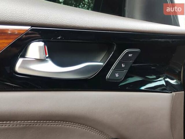 Черный Киа K7, объемом двигателя 2.2 л и пробегом 178 тыс. км за 19950 $, фото 14 на Automoto.ua