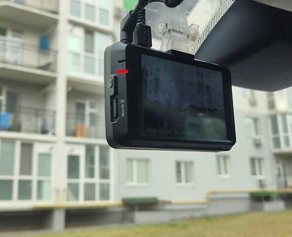 Черный Киа K7, объемом двигателя 2.2 л и пробегом 178 тыс. км за 22500 $, фото 41 на Automoto.ua