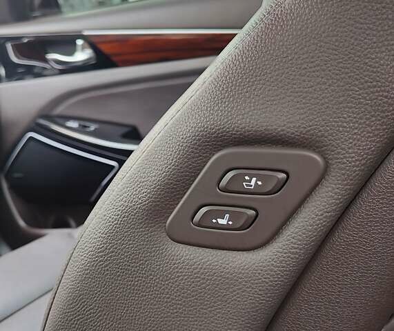 Черный Киа K7, объемом двигателя 2.2 л и пробегом 178 тыс. км за 19950 $, фото 27 на Automoto.ua