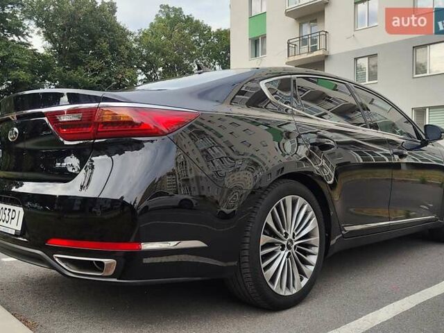 Черный Киа K7, объемом двигателя 2.2 л и пробегом 178 тыс. км за 19950 $, фото 5 на Automoto.ua