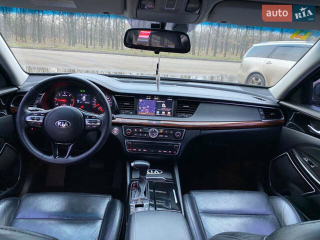 Черный Киа K7, объемом двигателя 2.2 л и пробегом 156 тыс. км за 16800 $, фото 7 на Automoto.ua
