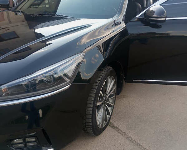 Черный Киа K7, объемом двигателя 2.2 л и пробегом 156 тыс. км за 16800 $, фото 1 на Automoto.ua