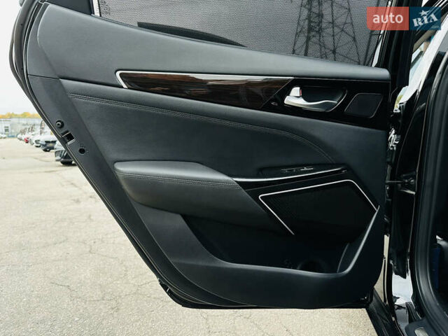 Киа K7 2018 в Харькове на Automoto.ua Черный Киа K7, объемом двигателя 3 л и пробегом 173 тыс. км за 19999 $, фото 17 на Automoto.ua