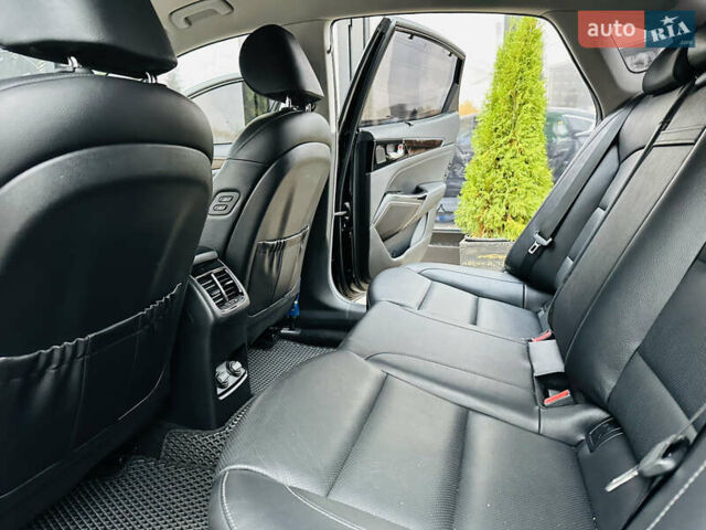 Киа K7 2018 в Харькове на Automoto.ua Черный Киа K7, объемом двигателя 3 л и пробегом 173 тыс. км за 19999 $, фото 16 на Automoto.ua