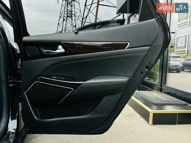 Киа K7 2018 в Харькове на Automoto.ua Черный Киа K7, объемом двигателя 3 л и пробегом 173 тыс. км за 19999 $, фото 22 на Automoto.ua
