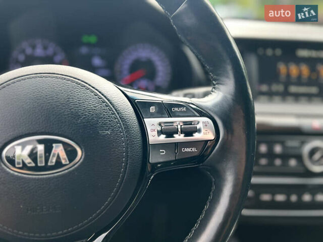 Чорний Кіа K7, об'ємом двигуна 3 л та пробігом 173 тис. км за 19700 $, фото 28 на Automoto.ua