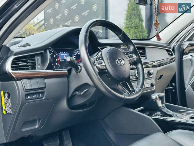 Киа K7 2018 в Харькове на Automoto.ua Черный Киа K7, объемом двигателя 3 л и пробегом 173 тыс. км за 19999 $, фото 14 на Automoto.ua