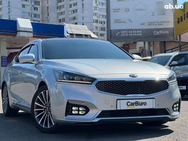 Киа K7 2017 в Одессе на Automoto.ua Киа K7, объемом двигателя 2.2 л и пробегом 100 тыс. км за 18400 $, фото 3 на Automoto.ua