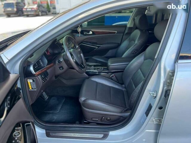 Киа K7 2017 в Одессе на Automoto.ua Киа K7, объемом двигателя 2.2 л и пробегом 100 тыс. км за 18400 $, фото 12 на Automoto.ua
