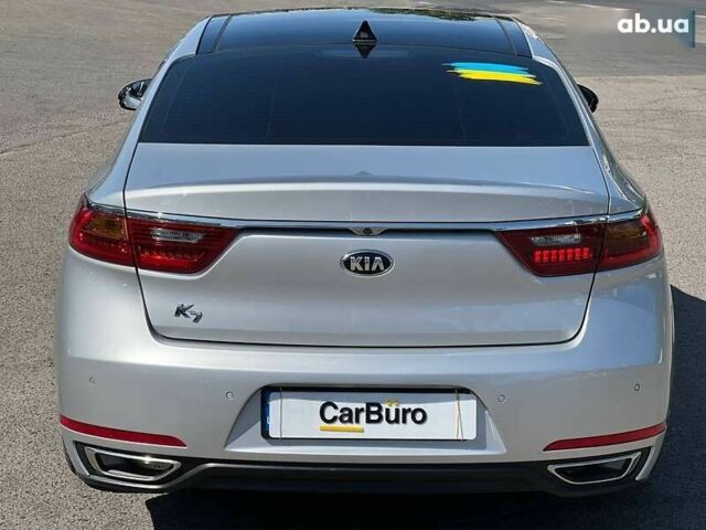 Киа K7 2017 в Одессе на Automoto.ua Киа K7, объемом двигателя 2.2 л и пробегом 100 тыс. км за 18400 $, фото 5 на Automoto.ua