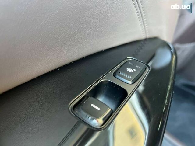 Киа K7, объемом двигателя 2.2 л и пробегом 103 тыс. км за 17999 $, фото 21 на Automoto.ua