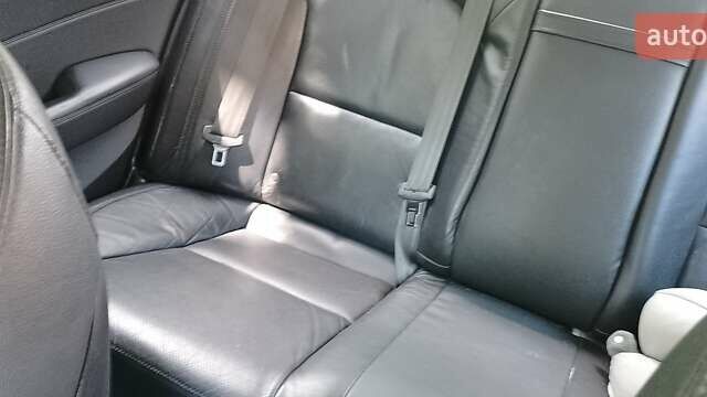 Серый Киа K7, объемом двигателя 3 л и пробегом 215 тыс. км за 7980 $, фото 16 на Automoto.ua