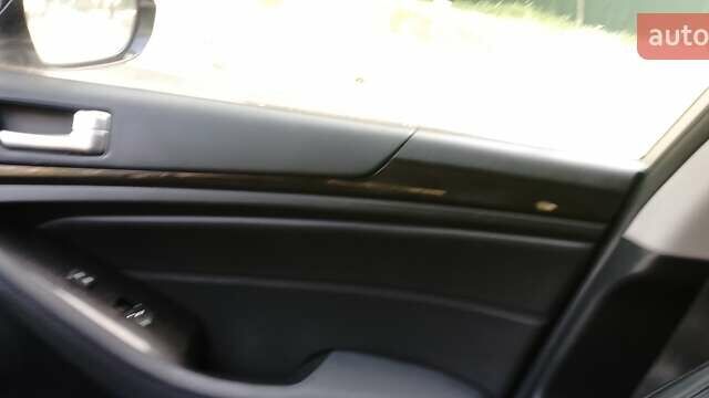 Серый Киа K7, объемом двигателя 3 л и пробегом 215 тыс. км за 7980 $, фото 17 на Automoto.ua