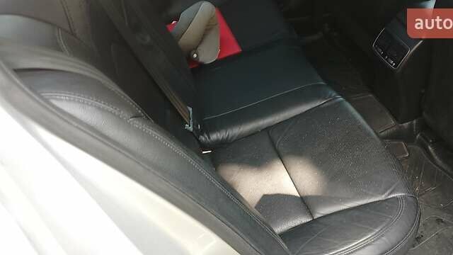 Серый Киа K7, объемом двигателя 3 л и пробегом 215 тыс. км за 7980 $, фото 9 на Automoto.ua