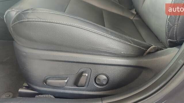 Серый Киа K7, объемом двигателя 3 л и пробегом 191 тыс. км за 13900 $, фото 14 на Automoto.ua