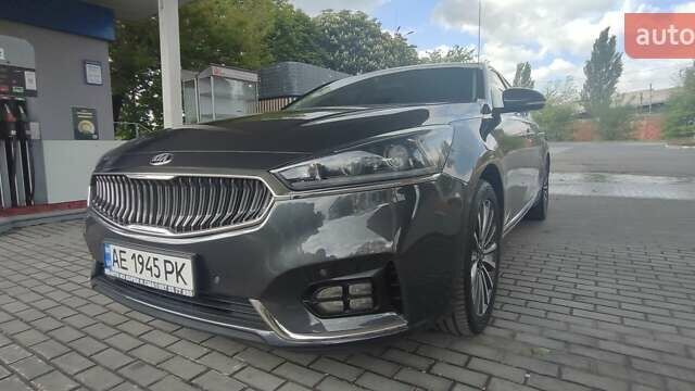 Серый Киа K7, объемом двигателя 3 л и пробегом 191 тыс. км за 13900 $, фото 8 на Automoto.ua