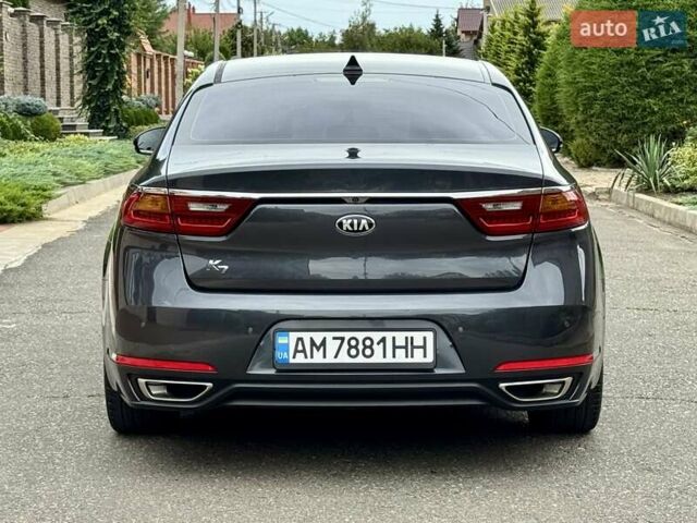 Серый Киа K7, объемом двигателя 3 л и пробегом 210 тыс. км за 13900 $, фото 15 на Automoto.ua