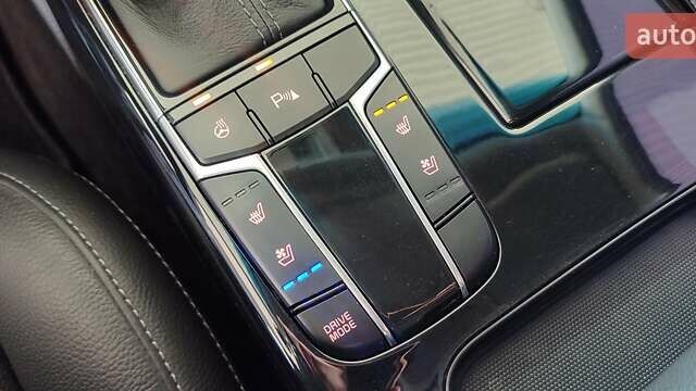 Серый Киа K7, объемом двигателя 3 л и пробегом 191 тыс. км за 13900 $, фото 22 на Automoto.ua