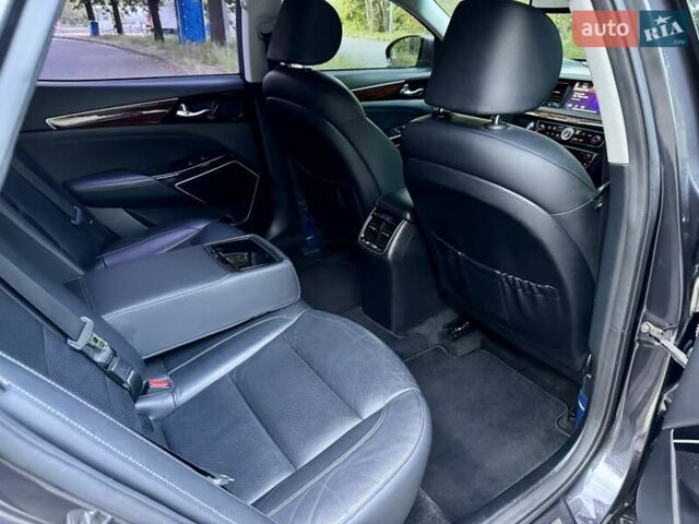 Серый Киа K7, объемом двигателя 3 л и пробегом 210 тыс. км за 13900 $, фото 44 на Automoto.ua