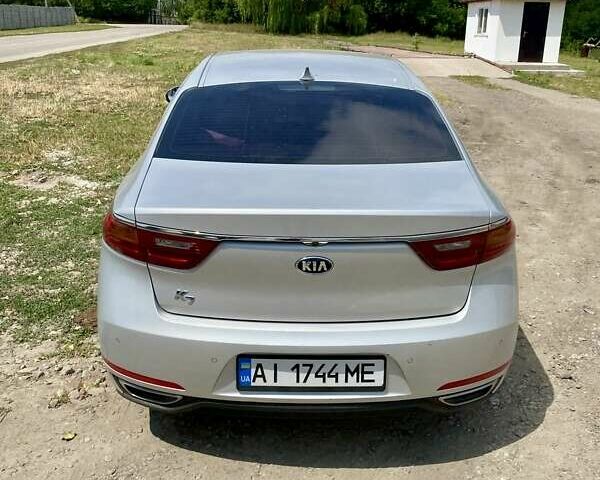 Серый Киа K7, объемом двигателя 3 л и пробегом 299 тыс. км за 13500 $, фото 5 на Automoto.ua