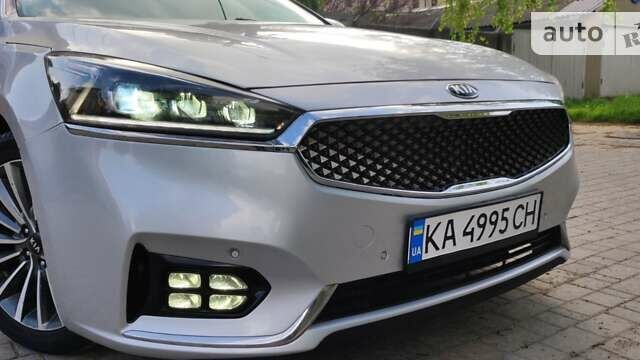 Серый Киа K7, объемом двигателя 2.2 л и пробегом 87 тыс. км за 18900 $, фото 26 на Automoto.ua