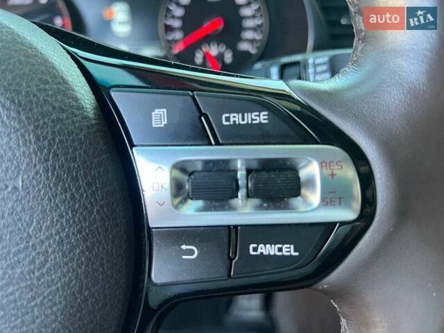 Серый Киа K7, объемом двигателя 2.2 л и пробегом 103 тыс. км за 17999 $, фото 38 на Automoto.ua