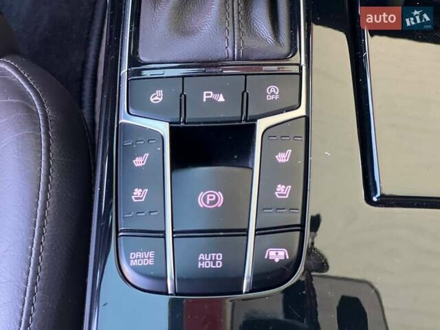 Сірий Кіа K7, об'ємом двигуна 2.2 л та пробігом 103 тис. км за 17999 $, фото 22 на Automoto.ua