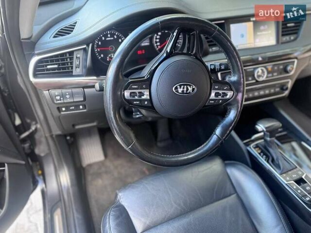 Киа K7 2018 в Хмельницком на Automoto.ua Серый Киа K7, объемом двигателя 3 л и пробегом 231 тыс. км за 16000 $, фото 14 на Automoto.ua