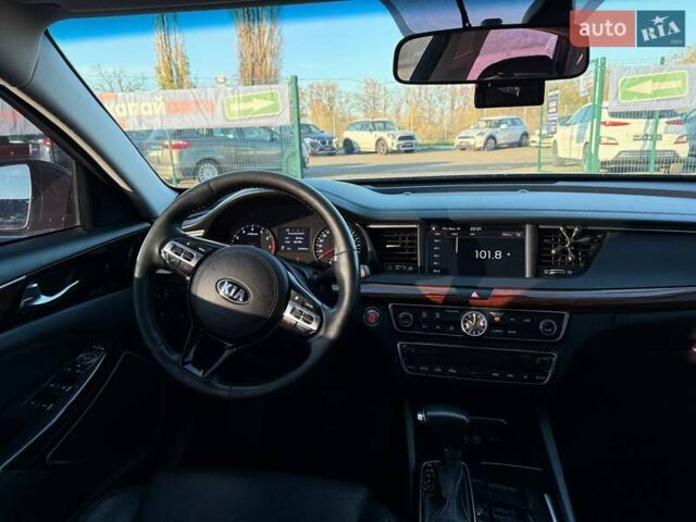 Синий Киа K7, объемом двигателя 3 л и пробегом 210 тыс. км за 16200 $, фото 10 на Automoto.ua