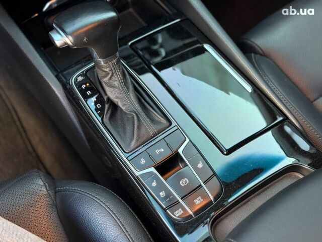 Синий Киа K7, объемом двигателя 3 л и пробегом 195 тыс. км за 18490 $, фото 31 на Automoto.ua