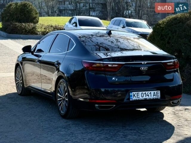 Синий Киа K7, объемом двигателя 3 л и пробегом 187 тыс. км за 15600 $, фото 3 на Automoto.ua