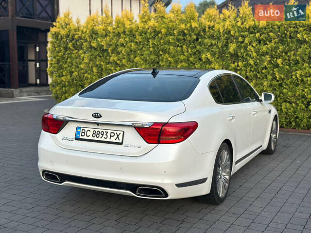 Білий Кіа K900, об'ємом двигуна 5.04 л та пробігом 130 тис. км за 19500 $, фото 4 на Automoto.ua