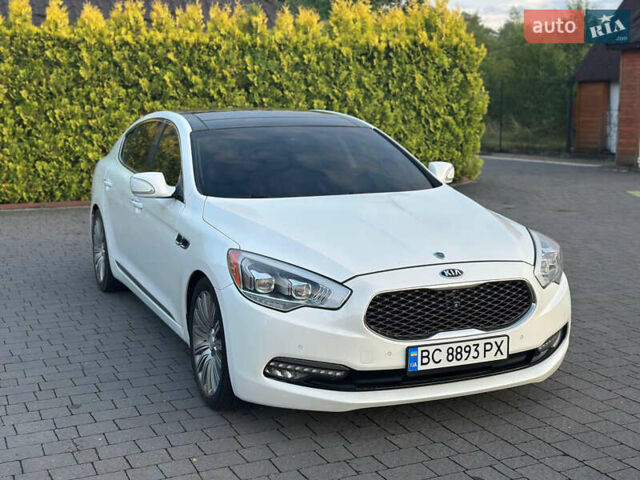 Білий Кіа K900, об'ємом двигуна 5.04 л та пробігом 130 тис. км за 19500 $, фото 5 на Automoto.ua