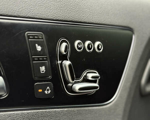 Киа K900 2012 в Харькове на Automoto.ua Черный Киа K900, объемом двигателя 3.3 л и пробегом 167 тыс. км за 19999 $, фото 23 на Automoto.ua