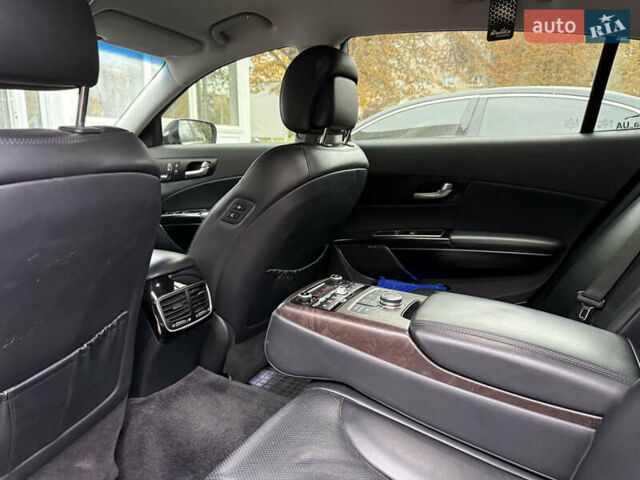 Киа K900 2012 в Харькове на Automoto.ua Черный Киа K900, объемом двигателя 3.3 л и пробегом 167 тыс. км за 19999 $, фото 22 на Automoto.ua