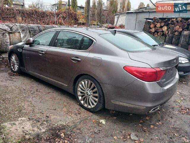 Сірий Кіа K900, об'ємом двигуна 5 л та пробігом 80 тис. км за 10000 $, фото 2 на Automoto.ua