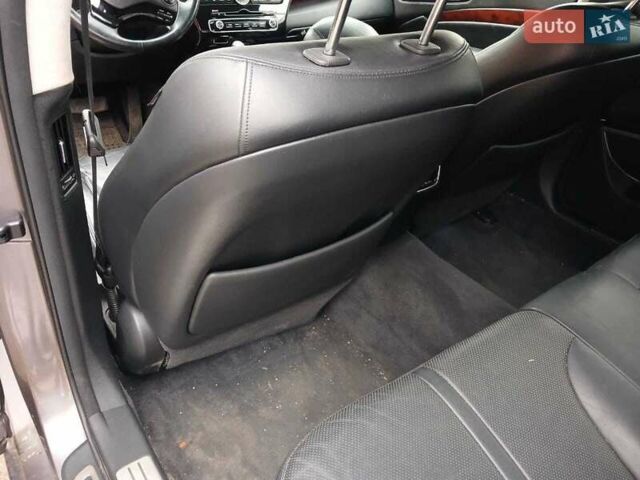 Сірий Кіа K900, об'ємом двигуна 5 л та пробігом 80 тис. км за 10000 $, фото 6 на Automoto.ua