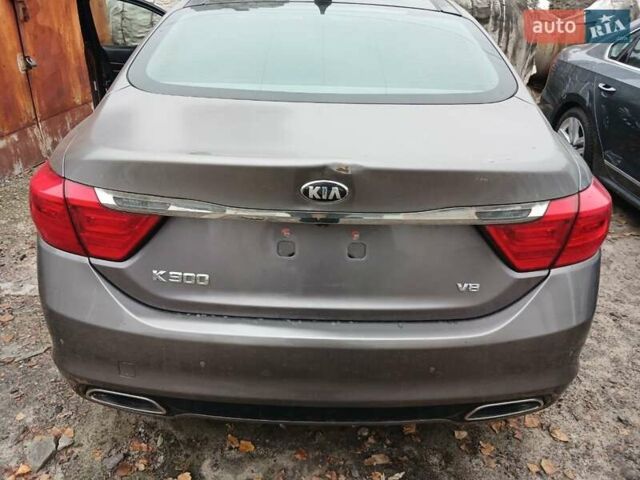 Сірий Кіа K900, об'ємом двигуна 5 л та пробігом 80 тис. км за 10000 $, фото 1 на Automoto.ua