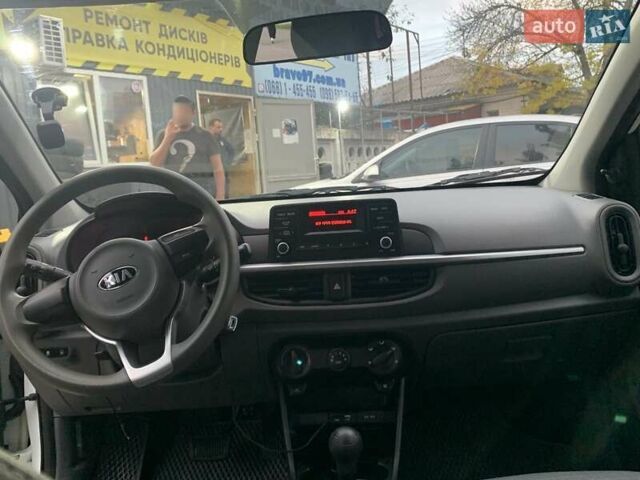 Белый Киа Morning, объемом двигателя 1 л и пробегом 12 тыс. км за 9000 $, фото 11 на Automoto.ua
