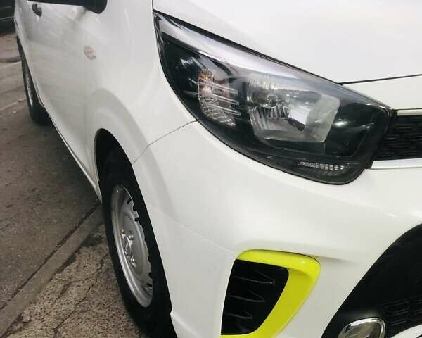 Кіа Morning 2019 у Києві на Automoto.ua Білий Кіа Morning, об'ємом двигуна 1 л та пробігом 12 тис. км за 9000 $, фото 6 на Automoto.ua