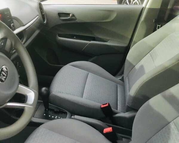 Белый Киа Morning, объемом двигателя 1 л и пробегом 12 тыс. км за 9000 $, фото 1 на Automoto.ua