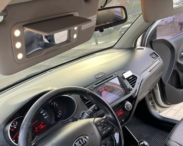 Бежевый Киа Morning, объемом двигателя 1 л и пробегом 108 тыс. км за 8500 $, фото 14 на Automoto.ua