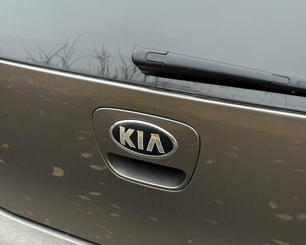 Серый Киа Morning, объемом двигателя 1 л и пробегом 135 тыс. км за 10700 $, фото 25 на Automoto.ua