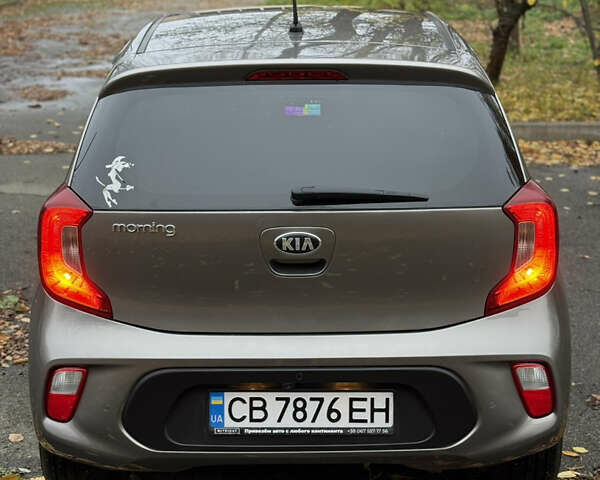 Серый Киа Morning, объемом двигателя 1 л и пробегом 135 тыс. км за 10700 $, фото 3 на Automoto.ua