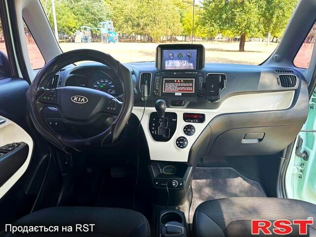 Белый Киа Ray, объемом двигателя 0 л и пробегом 89 тыс. км за 4500 $, фото 5 на Automoto.ua
