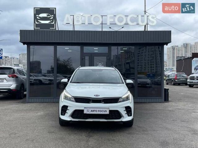Киа Rio X 2021 в Киеве на Automoto.ua Белый Киа Rio X, объемом двигателя 1.59 л и пробегом 75 тыс. км за 16990 $, фото 2 на Automoto.ua
