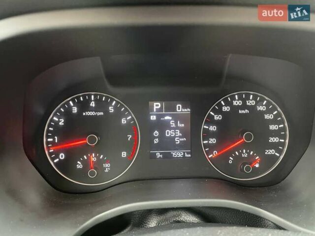 Киа Rio X 2021 в Киеве на Automoto.ua Белый Киа Rio X, объемом двигателя 1.59 л и пробегом 75 тыс. км за 16990 $, фото 18 на Automoto.ua