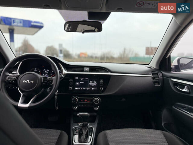Белый Киа Rio X, объемом двигателя 1.6 л и пробегом 30 тыс. км за 15600 $, фото 17 на Automoto.ua